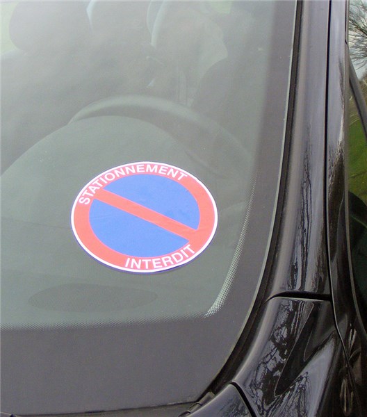 Stationnement interdit Autocollant pas de parking de dissuasion Autocollant V5 Difficile à Enlever Autocollant 