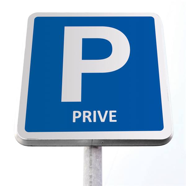 Poteau Mobile Panneau Parking Privé - Direct Signalétique